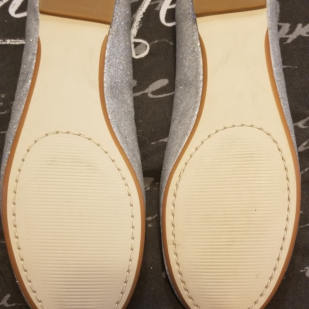 Shoes - Picture 2 of 2